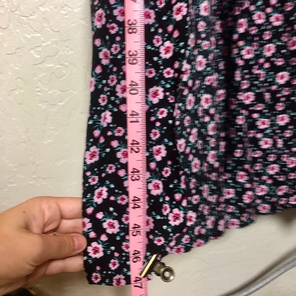 Floral Maxi Dress - Picture 7 of 7